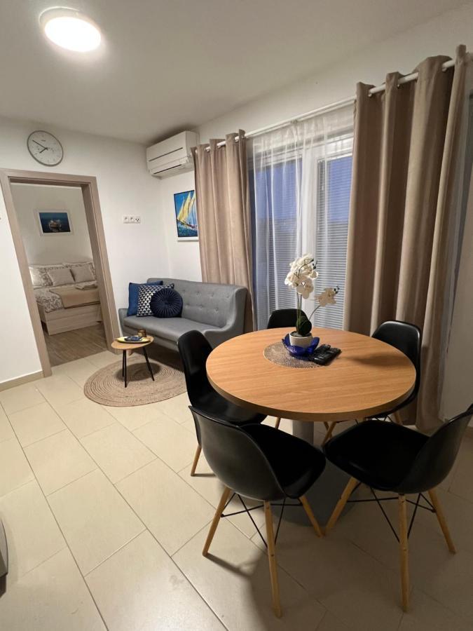 Apartmani Pernjak マンドレ エクステリア 写真