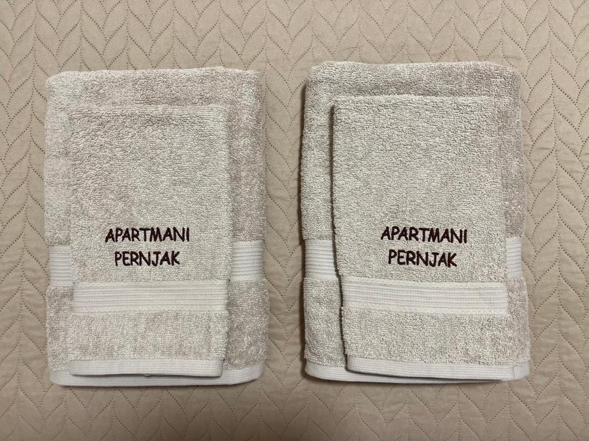 Apartmani Pernjak マンドレ エクステリア 写真